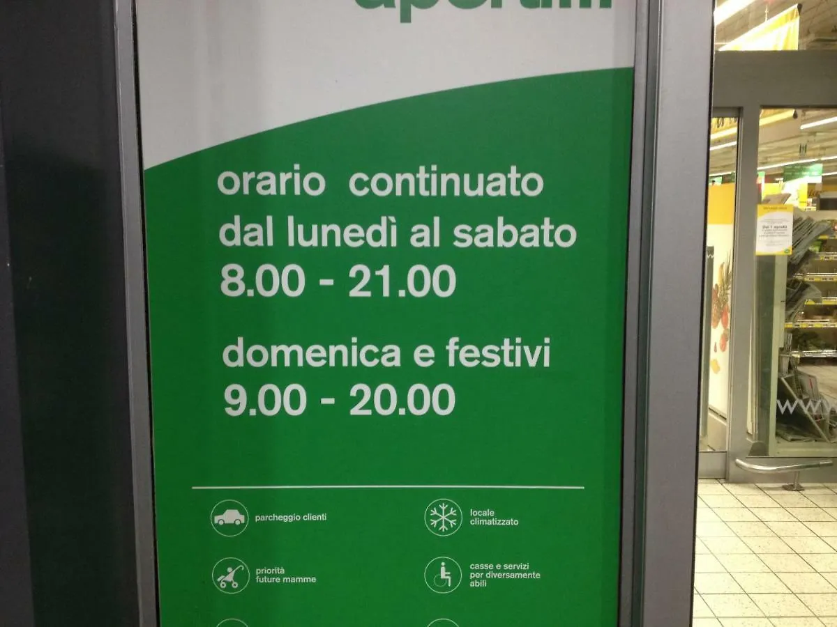 Procaccini Apartment contacts